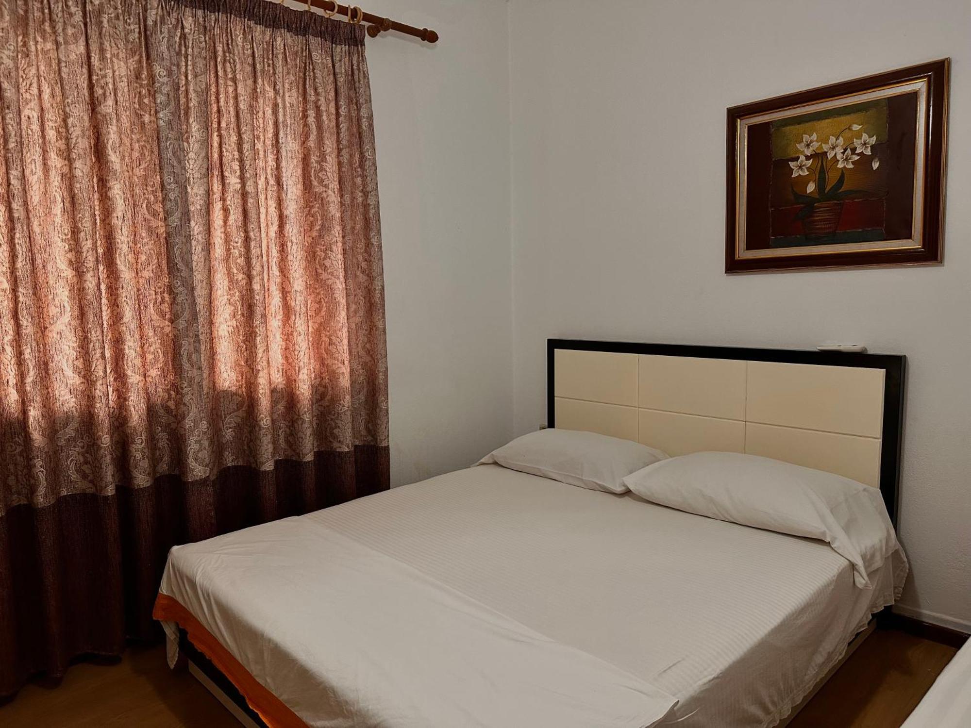 Grand House Apartment *