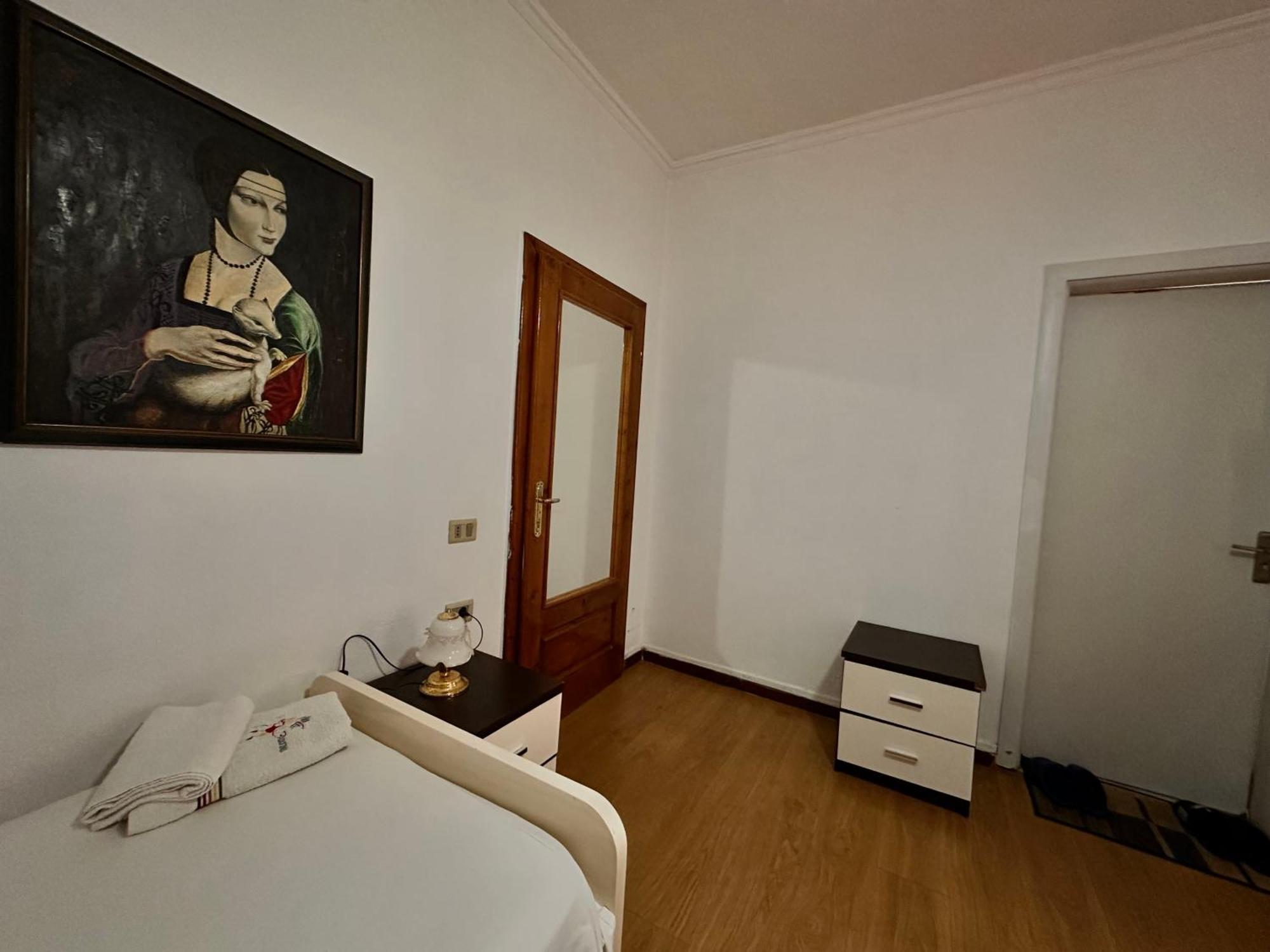 Grand House Apartment *